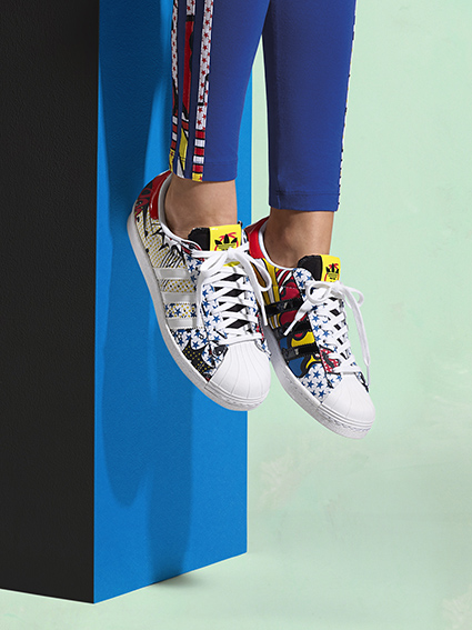 adidas superstar con scritte adidas superstar con scritte