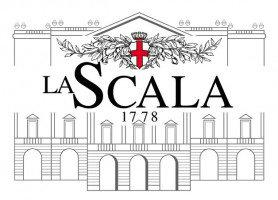 The first at La Scala of Milan ... What is on the stage: elegance or bad taste?