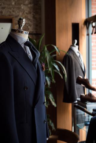 personal shopper, womenswear, image consultant, consulente d'immagine, milano, made in italy, silk gift milan, fashion, stile, shopping tours, shopping in milan